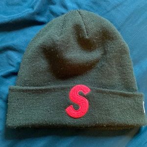 Supreme beanie